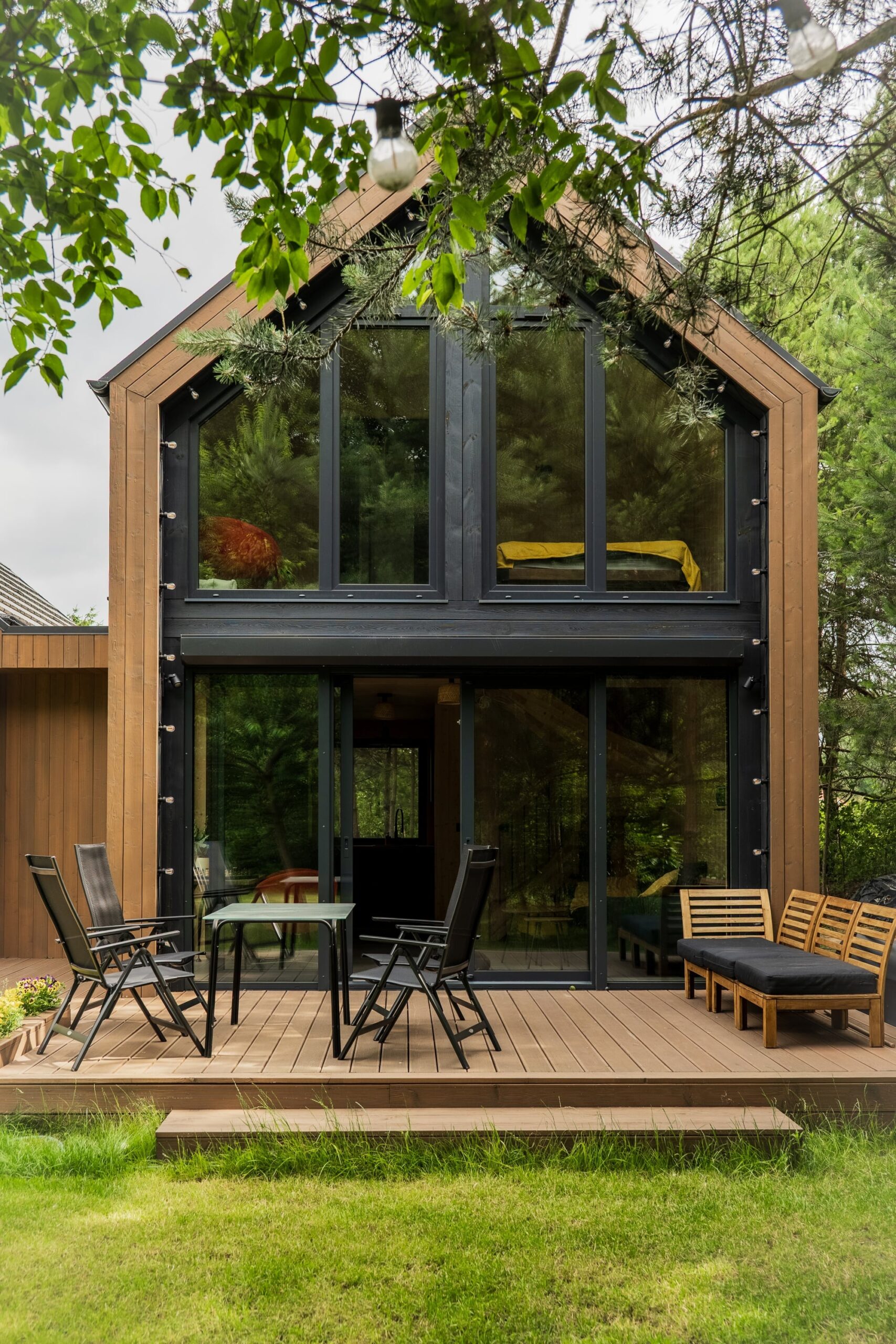 Modularen - Dom prefabrykowany z garażem i sauną